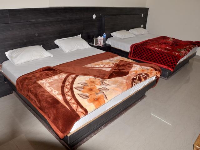 Hotel Devi Mahal Katra  Værelse billede